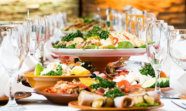 catering food table set decoration